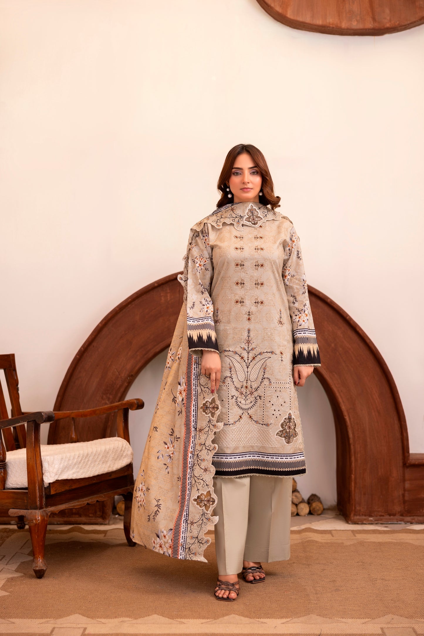 LZ0031 khadar suit Royal Embroidery Collection | 3-PCS | Unstitched