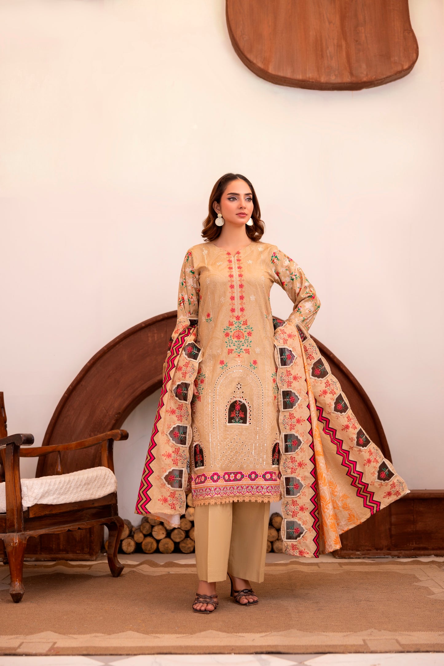 LZ0032 khadar suit Royal Embroidery Collection | 3-PCS | Unstitched
