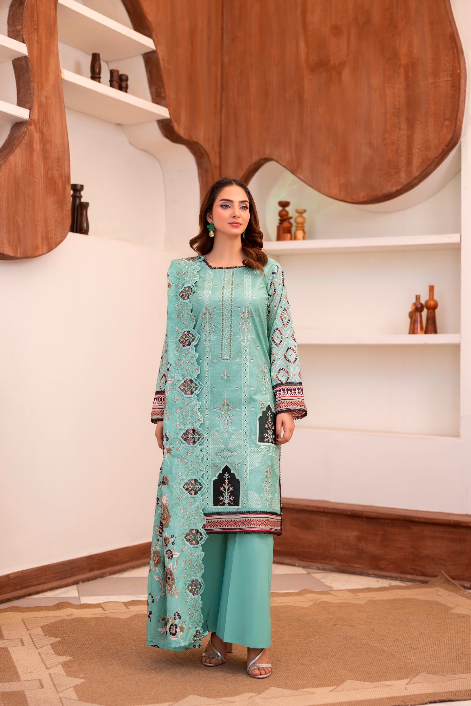 LZ0033 khadar suit Royal Embroidery Collection | 3-PCS | Unstitched