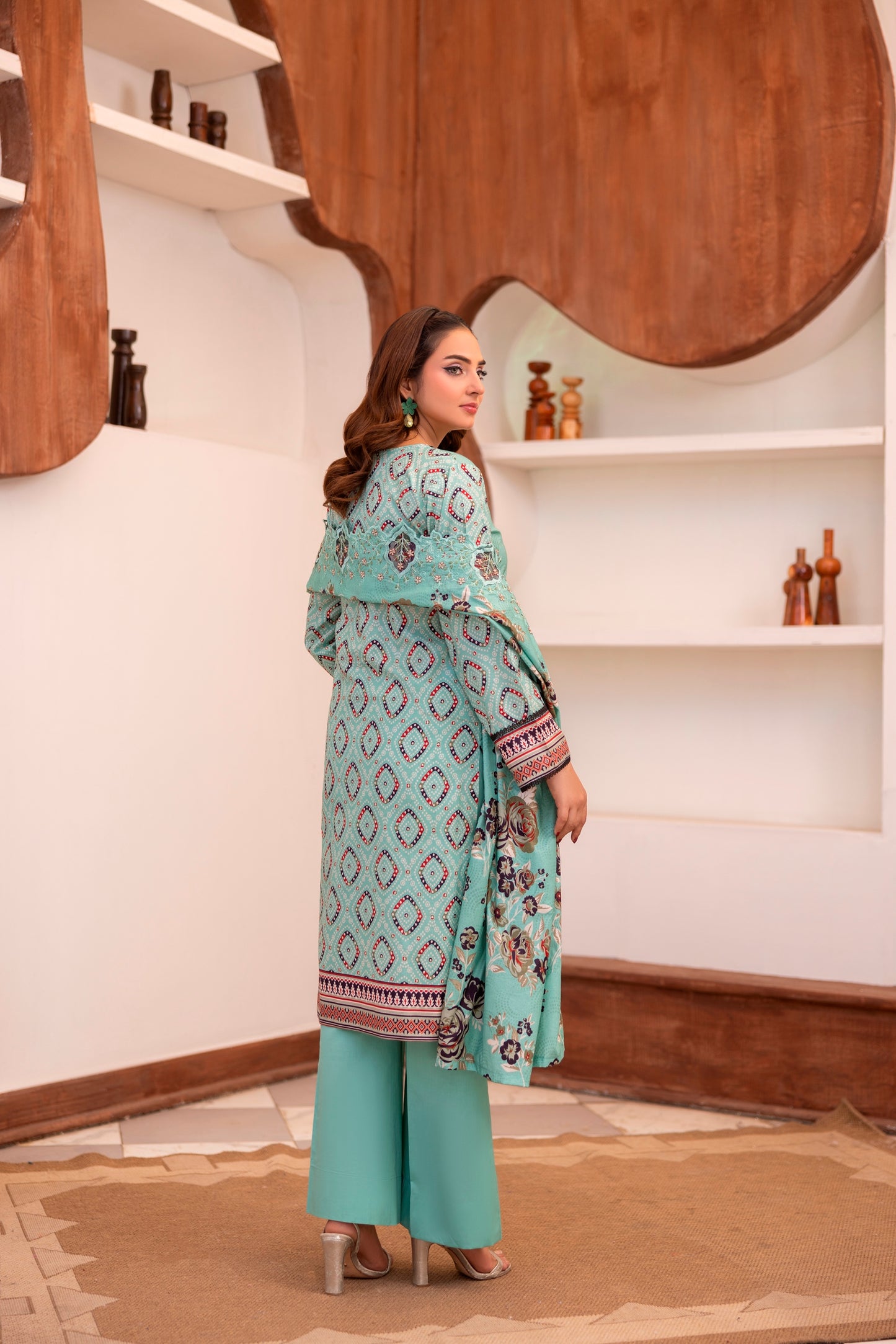 LZ0033 khadar suit Royal Embroidery Collection | 3-PCS | Unstitched