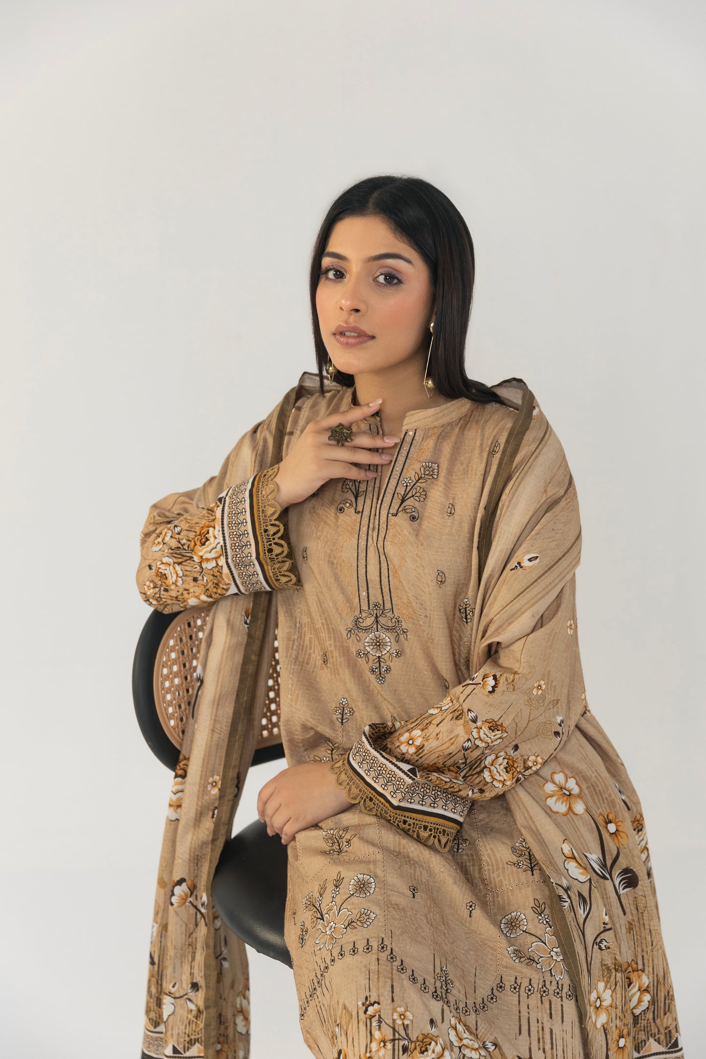 LZ009 Staple Bana Dora Emb Collection | 3-PCS | Unstitched