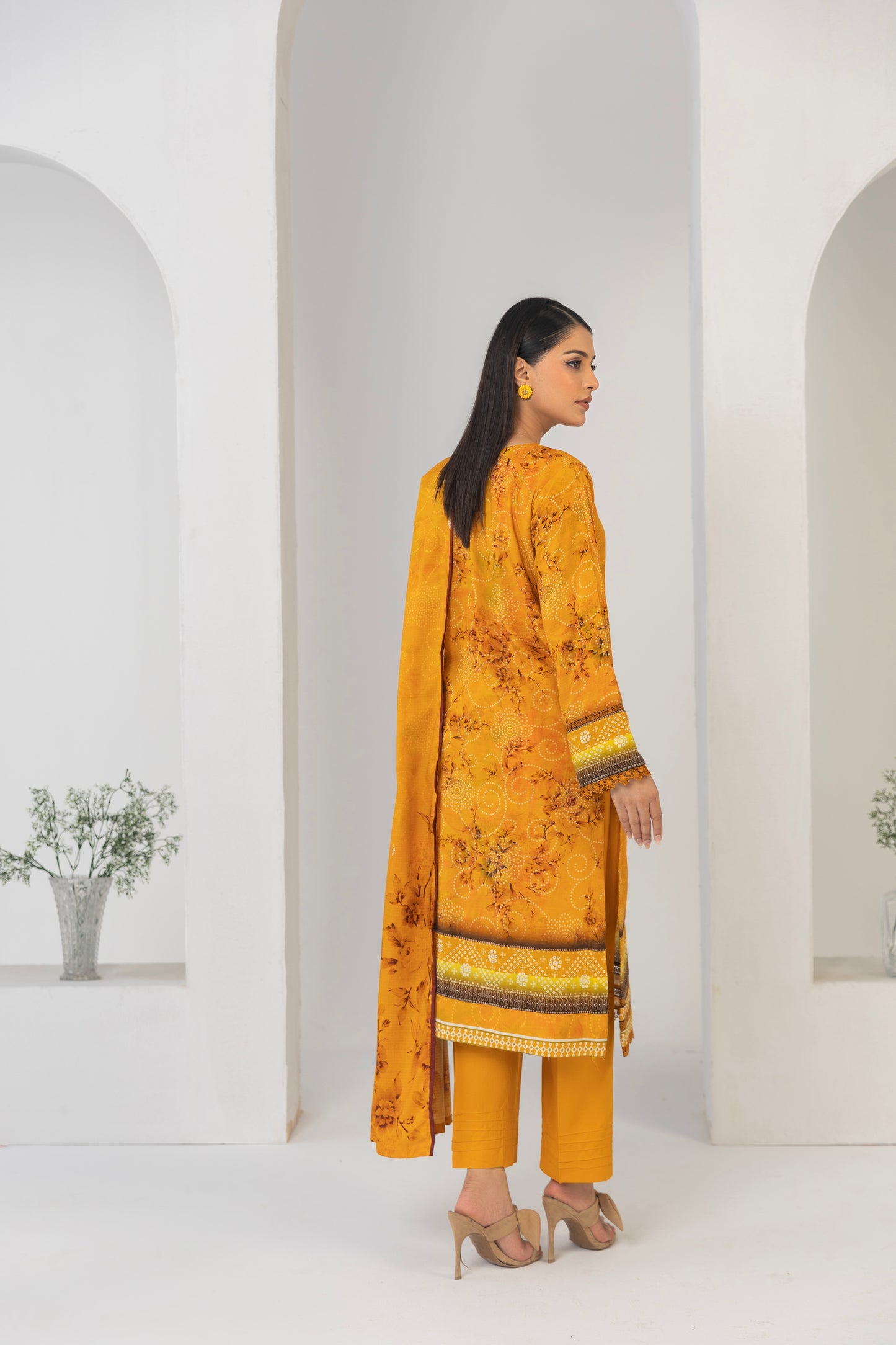 LZ0011 Staple Bana Dora Emb Collection | 3-PCS | Unstitched