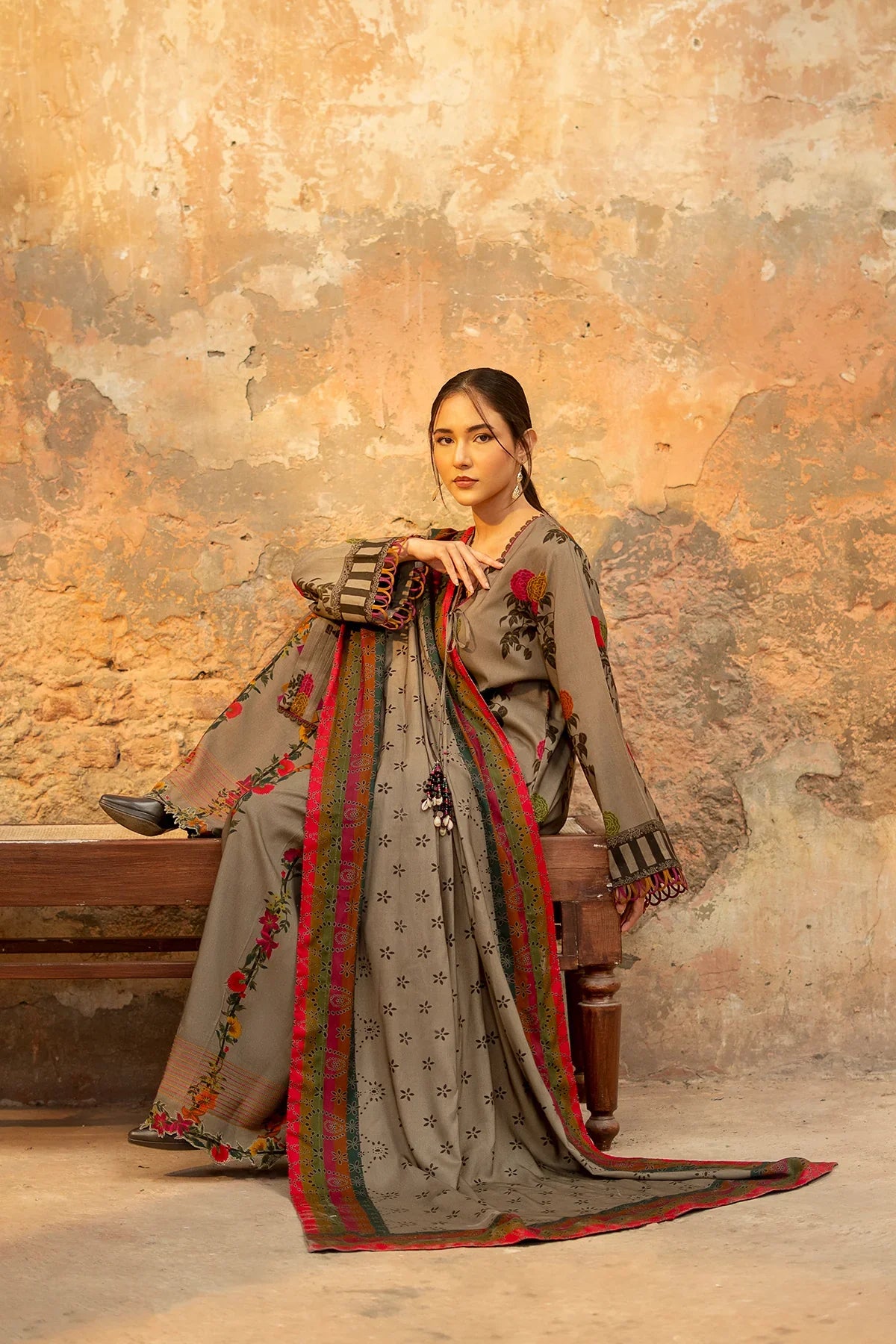 LZ1249- Charizma - Winter 3PC Karandi Digital Print Dress unstitched