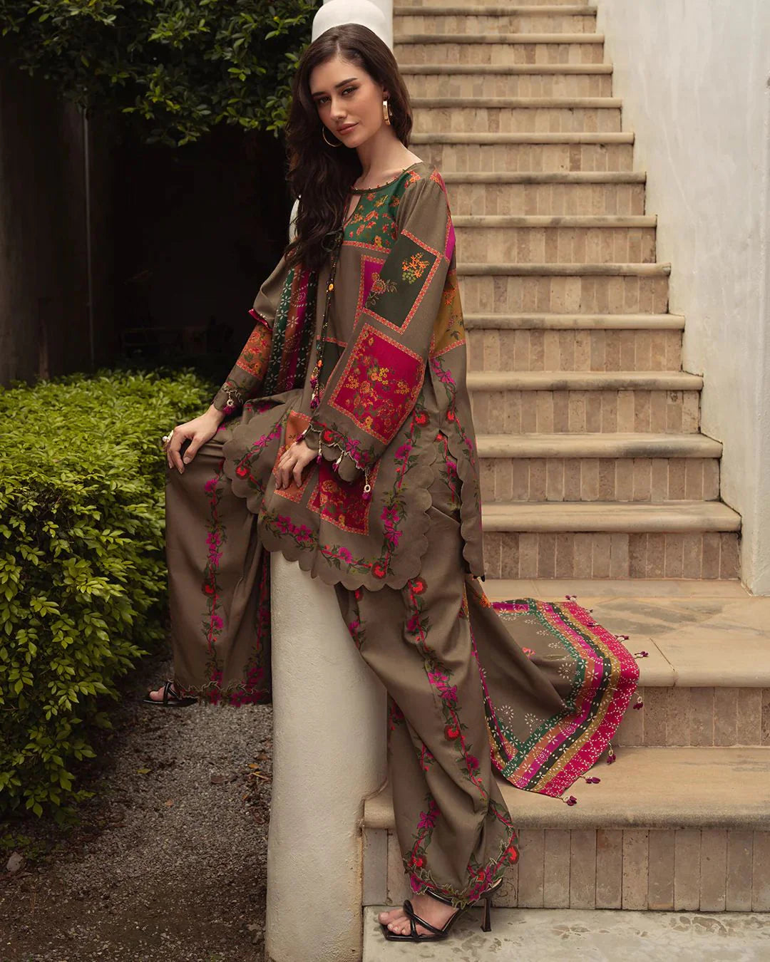 LZ1223- Charizma - Winter 3PC Karandi Digital Print Dress